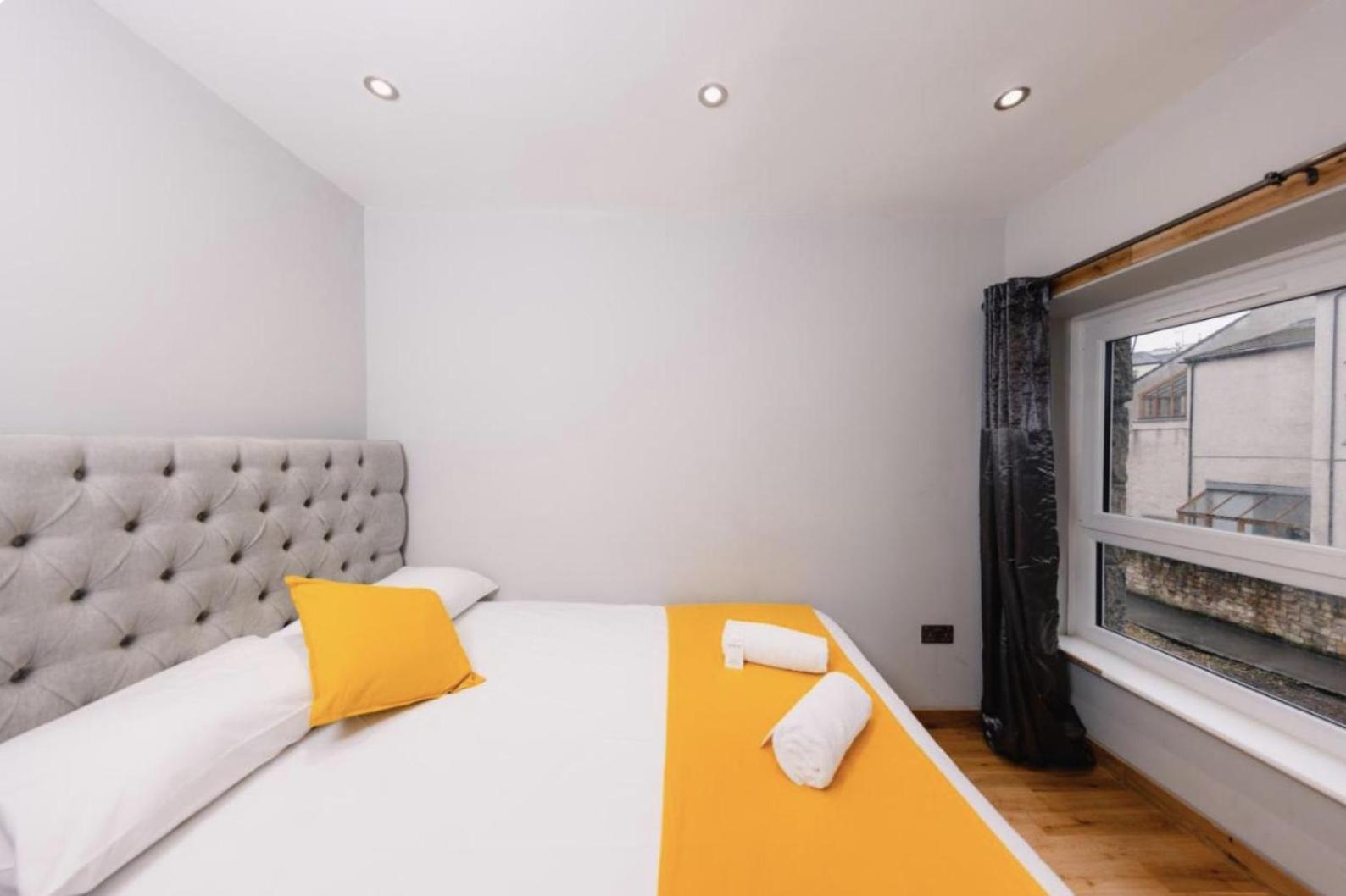 Superb Luxury Apartment By Canal - Central Эдинбург Экстерьер фото