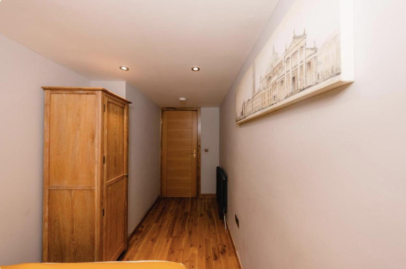 Superb Luxury Apartment By Canal - Central Эдинбург Экстерьер фото